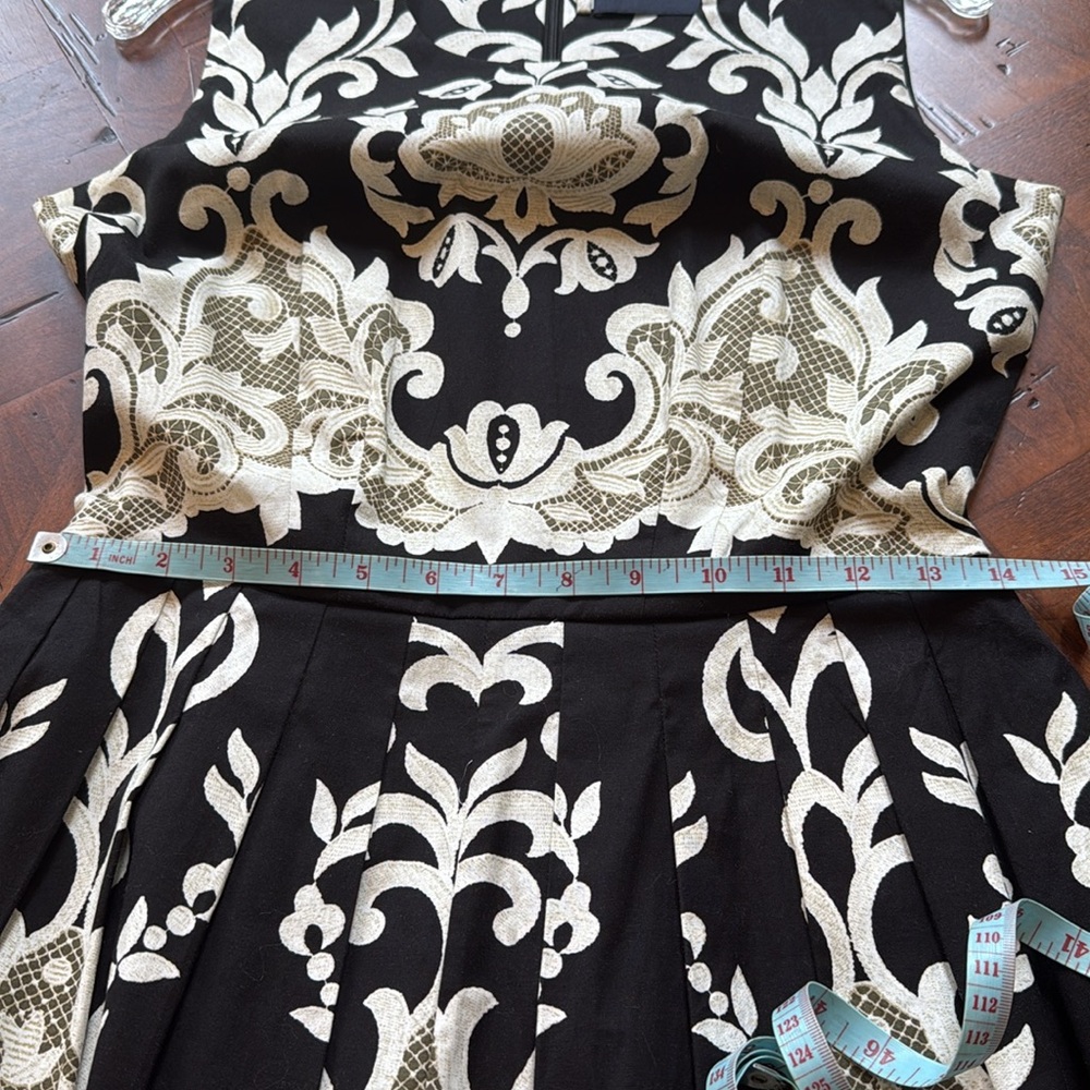 Samantha Sung designer dress ๐ - Picture 11 of 13